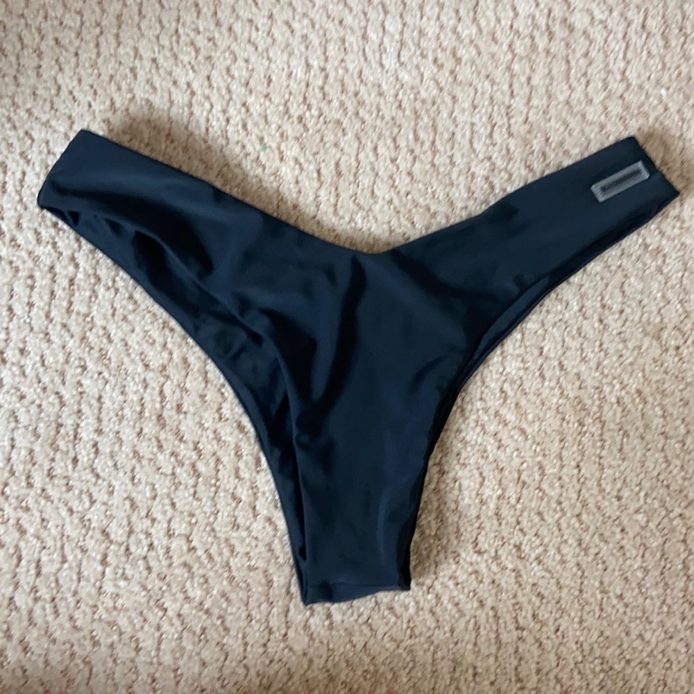 Blackbough cheeky bottoms